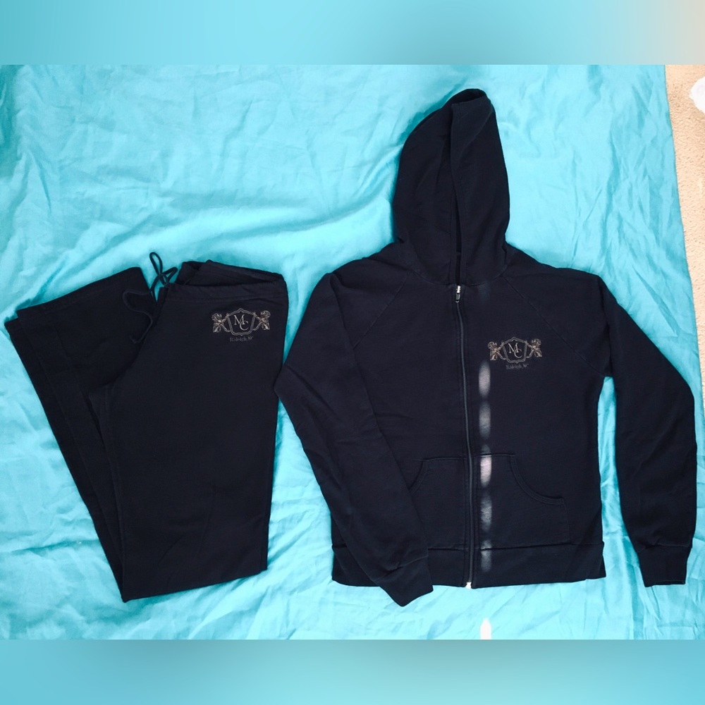 Vintage American Apparel size M lightweight black tracksuit. Multiple colors.